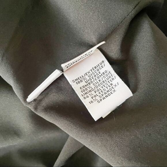 Diane Von Furstenberg Larra Satin Jacket Sz 4 - Picture 7 of 7